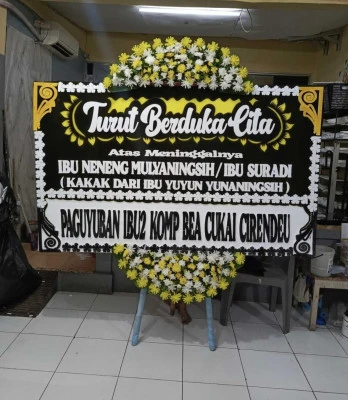 Papan Bunga di Lambur Kandangserang